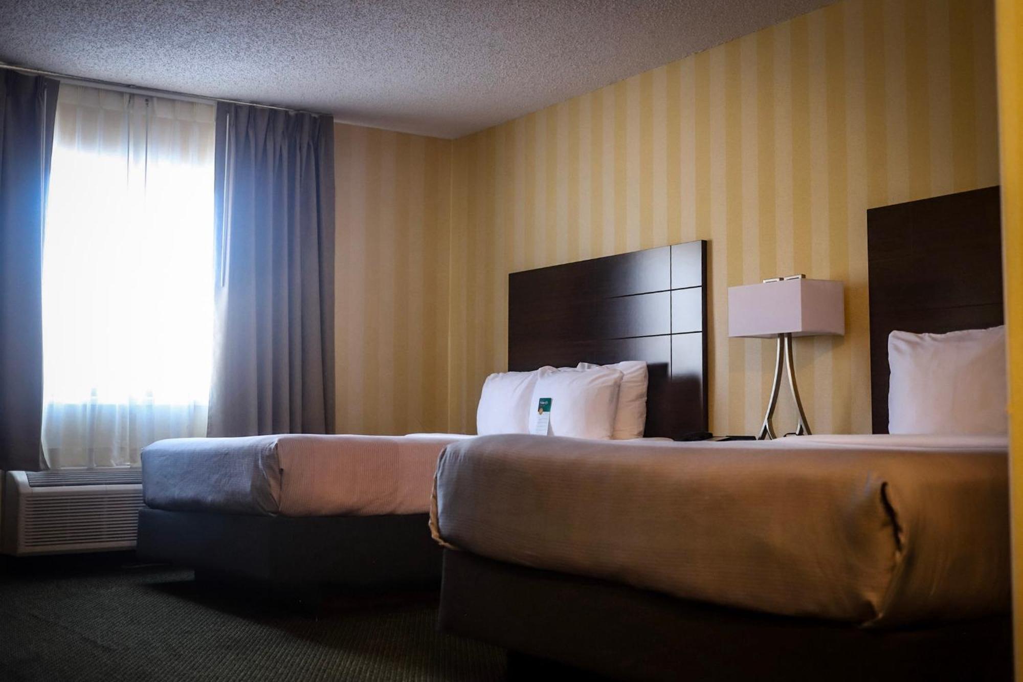Quality Inn Airport Colorado Springs Exterior foto